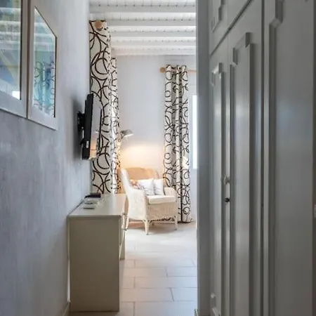 Dream Views, Steps Away From Mykonos Town