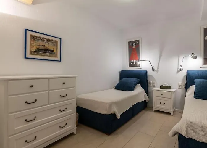 Dream Views, Steps Away From Mykonos Town