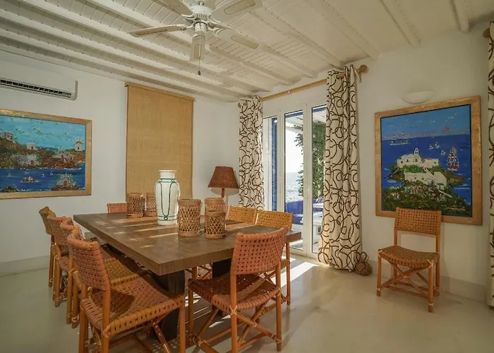 Dream Views, Steps Away From Willa *