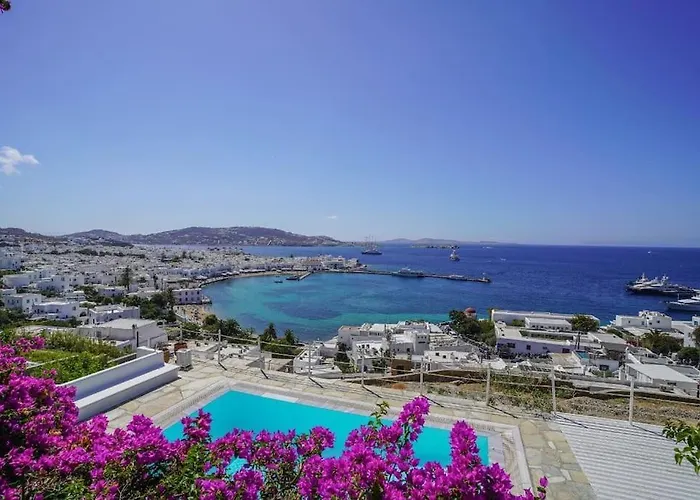 Dream Views, Steps Away From Villa