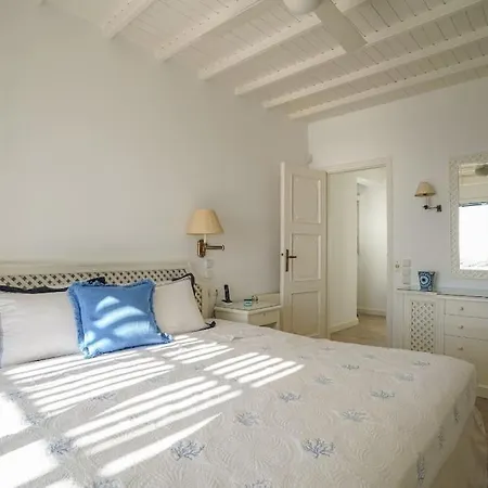 Dream Views, Steps Away From Villa Mykonos Town