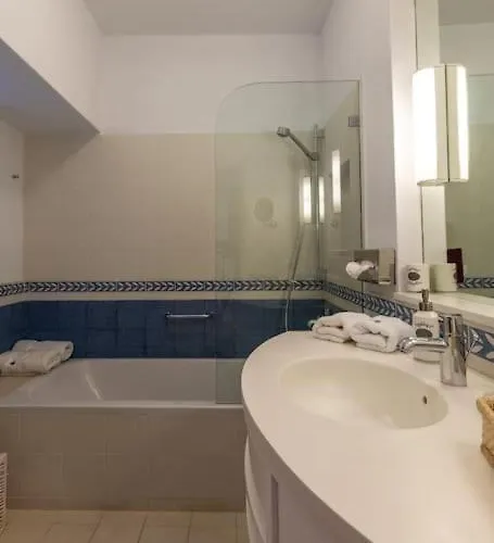 Vila Dream Views, Steps Away From